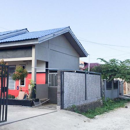 Reddoorz @ Simpang Lima Jupiter Ξενοδοχείο Sorong Εξωτερικό φωτογραφία